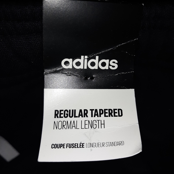 Adidas - Picture 3 of 4